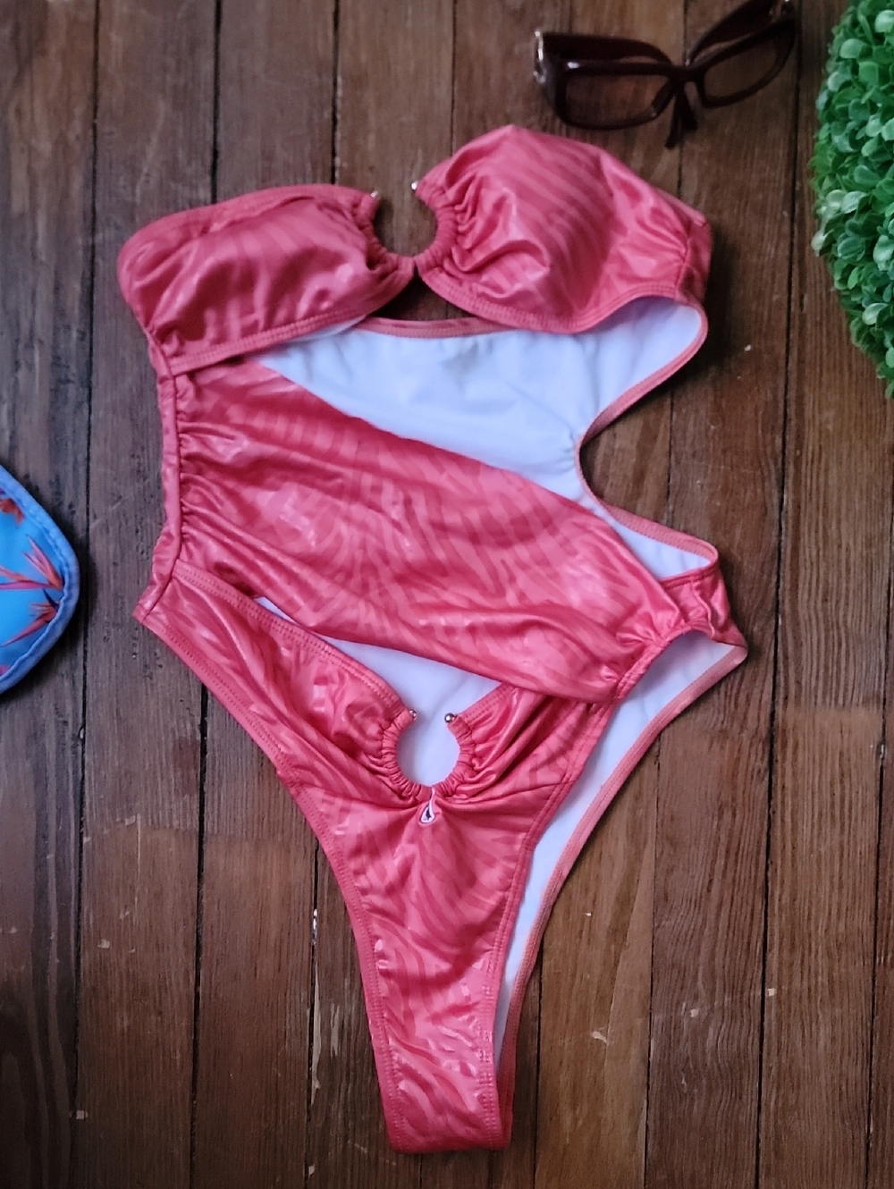 SHEIN Pink Cutout One-Piece Swimsuit with Ring Detail